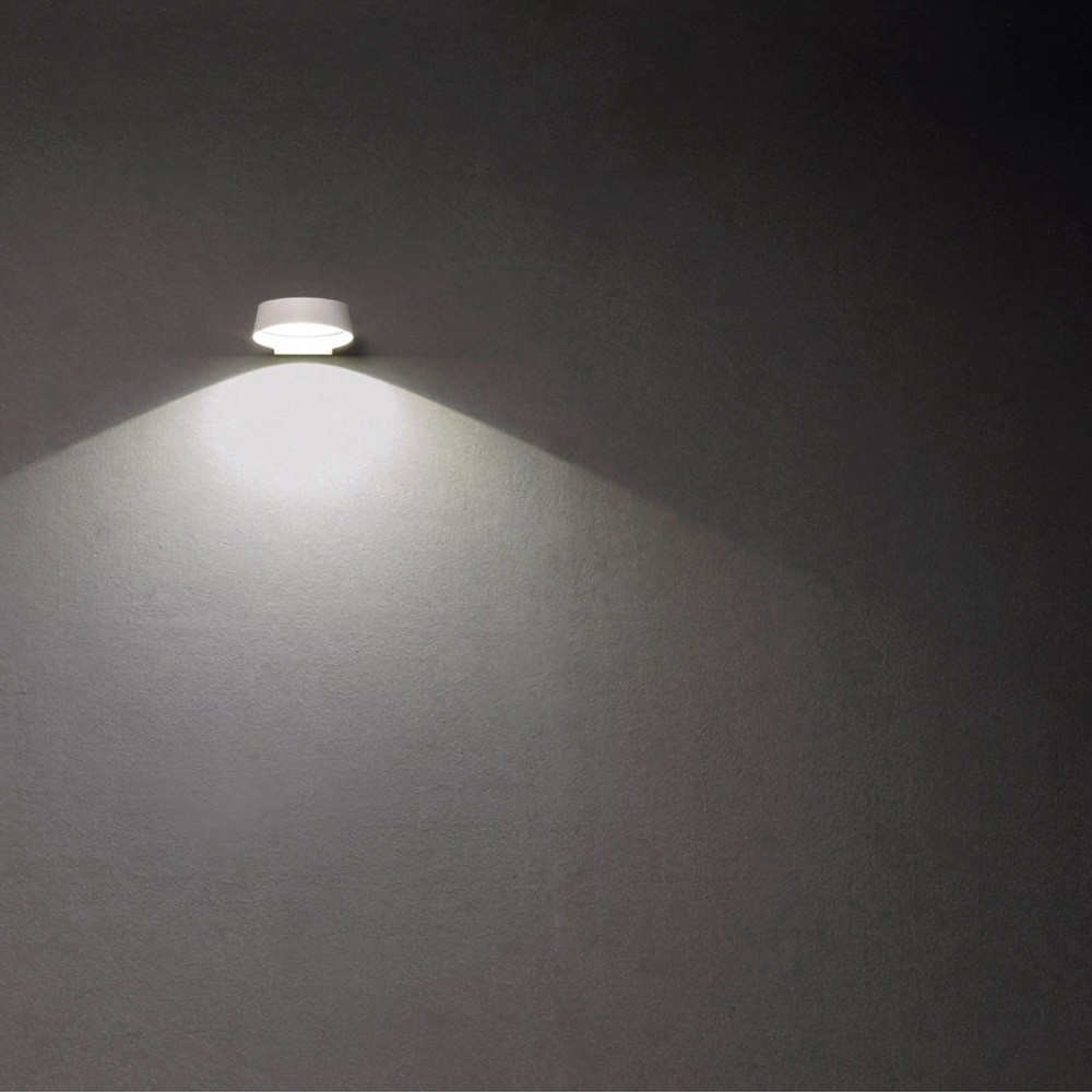 Wall lamp Redo Phaser, metal, matt white, LED, 12,5W, 995 lumens, warm white 3000K, D.16 cm, IP54