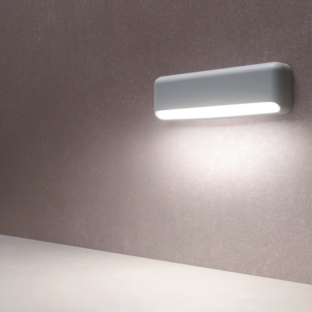 Step light Redo Sapo, metal, sand white, LED, 5,2W, 335 lumens, warm white 3000K, L.24 cm, IP65