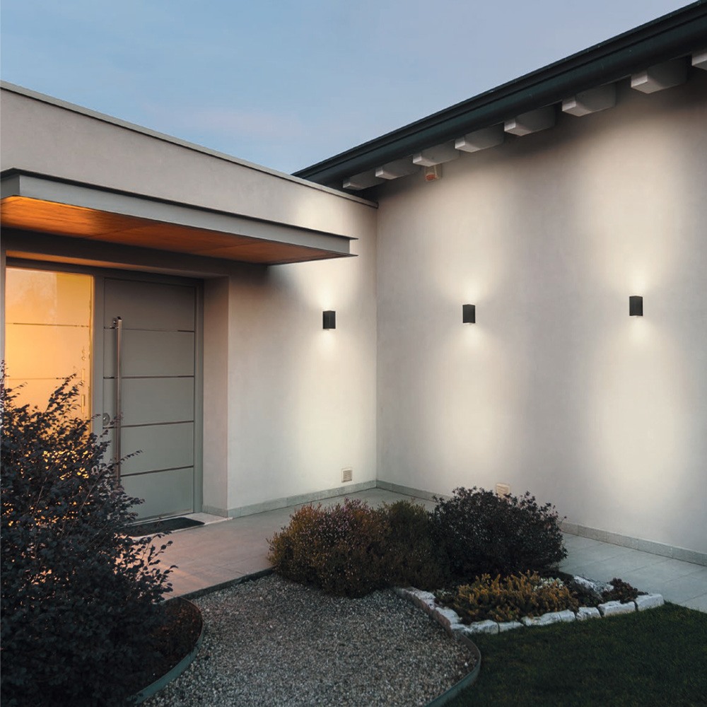 Wall lamp Redo Punta, ABS, dark grey, 1XGU10, H.9 cm, IP44